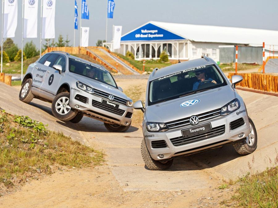 Volkswagen Touareg V6 TDi Terrain Tech Paket 2010 года  (фото 14 из 34)